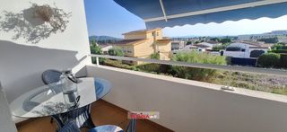 Reihenhaus  Carrer puig. Casa con mucha luz, lista para entrar a vivir !