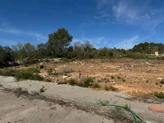 Terreny residencial a Carrer de les farigoles 49. Parcela en venta en mas moregons el catllar