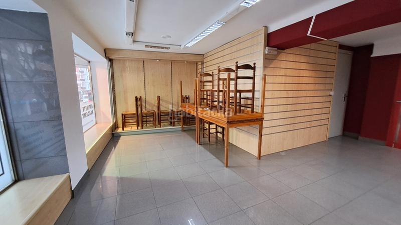 Foto 7fc8d87d-ef80-4413-8666-8126d601183d. Alquiler local comercial  en calle pere martell con avenida ramón y cajal en Tarragona