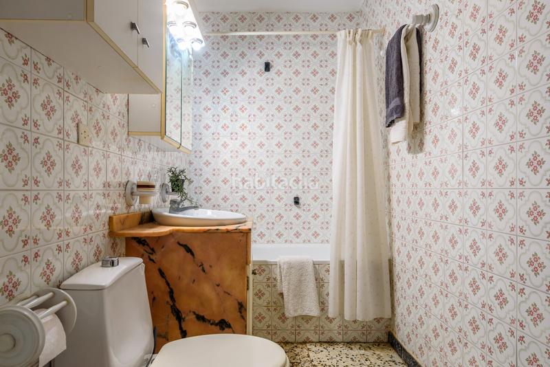 Foto ac52c8b6-de2e-4adb-9ca7-a2ce689e36a0. Piso oportunidad: piso amplio y luminoso en avenida cataluña en Tarragona