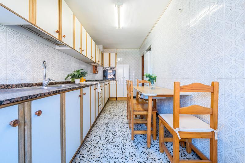 Foto bc3e348c-1d26-4af9-ba80-45f00e6d9b01. Piso oportunidad: piso amplio y luminoso en avenida cataluña en Tarragona