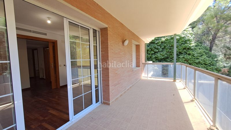 Foto e85abe56-925e-4e64-a6eb-b8e0e2b89f29. Casa amb calefacció aparcament piscina a Covamar Salou