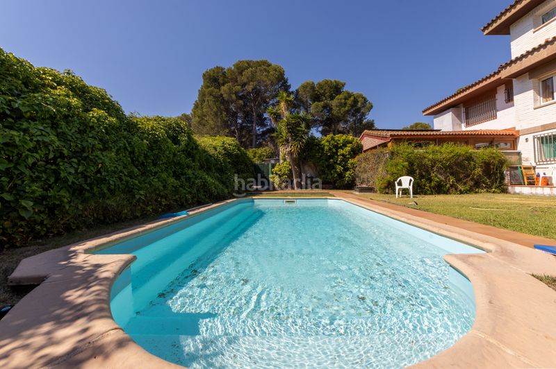 Foto 02d74c9a-81ad-40d0-897b-29898bb99a21. Casa adossada amb xemeneia piscina a pla de maset - cap de Salou Salou