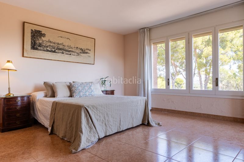 Foto 594c82a8-e30c-4c03-b8de-bd6fb70d38a0. Casa adossada amb xemeneia piscina a pla de maset - cap de Salou Salou