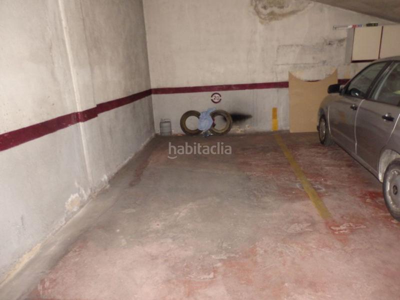 Foto cac315f3-a50f-4f77-aa2f-0688eea1e02d. Aparcament cotxe a Centre Reus