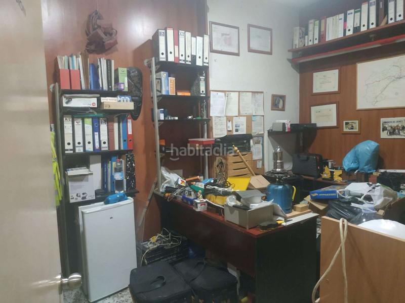 Foto d1558f42-420b-47c6-950d-aa91c39c3877. Locale commerciale in Canonja (la)