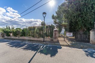 Terreny residencial a Alcover. Parc.urbana en venta en masies catalanes.