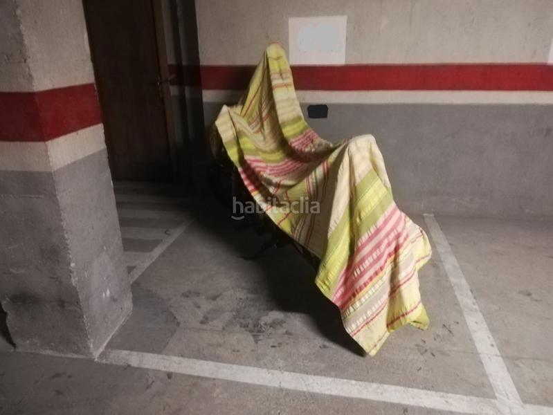 Foto 31dc5459-d09f-4056-abe1-41798f0b3d86. Aparcament cotxe a Centre Reus