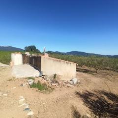 Masia  Vaques. Finca rúst. en venta en aleixar l.