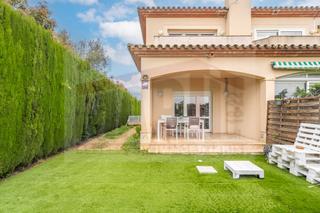 Semi detached house in Bonmont Terres Noves. Adosado en venta en montroig del camp, 2 dormitorios.