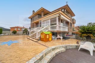 Chalet à Castellvell del Camp. Chalet en venta en castellvell del camp, 7 dormitorios.
