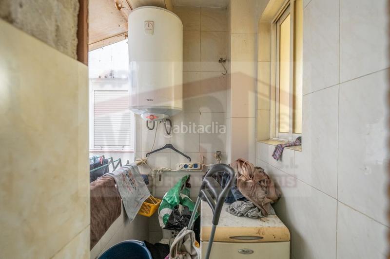 Foto ac6fdb5a-fee3-456f-8119-66d3aa50d7b6. Piso  en venta en avda. pere ceremoniós, 3 dormitorios. en Reus