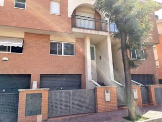 Affitto Casa a schiera in Castellvell del Camp. Adosado en alquiler en castellvell del camp, 3 dormitorios.