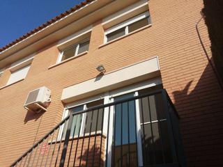 Rent Semi detached house in Castellvell del Camp. Adosado en alquiler en castellvell del camp, 3 dormitorios.