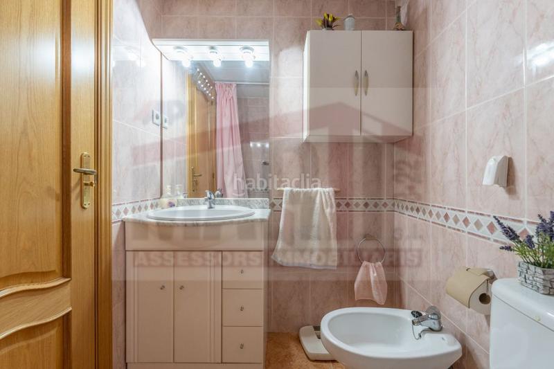 Foto 6f243add-5aed-4d97-a899-c7b4d954616e. Piso  en venta en barrio niloga, 4 dormitorios. en Reus