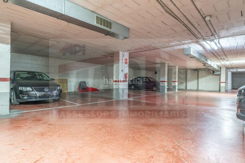 Foto 78bb37bb-5359-4cdf-beeb-be97e2c71e32. Piso  en venta en barrio niloga, 4 dormitorios. en Reus