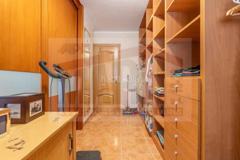 Foto 9caec6bb-9e52-460c-8ad5-d407b6a703af. Piso  en venta en barrio niloga, 4 dormitorios. en Reus