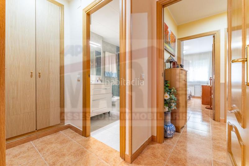 Foto d0621653-a02c-434d-acde-19cc290b2249. Piso  en venta en barrio niloga, 4 dormitorios. en Reus