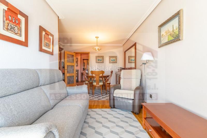 Foto 5ba29b7f-c387-4a8a-bdf5-6f58af5e1fb2. Etagenwohnung mit heizung in Centre Reus