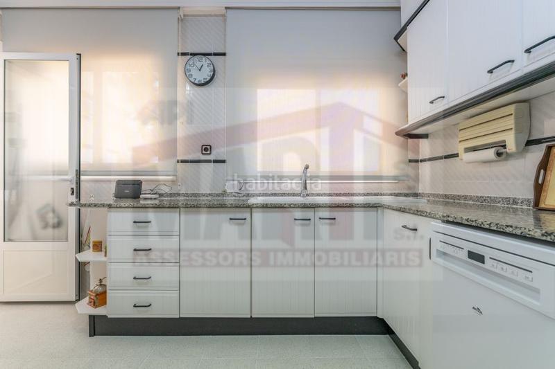 Foto c3d6e5c4-c226-4335-84bf-ad80a9b88ed3. Etagenwohnung mit heizung in Centre Reus