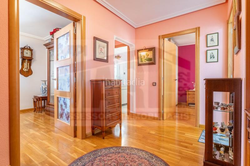 Foto e91151de-3501-4f42-b1d2-ad77d79e3ad6. Etagenwohnung mit heizung in Centre Reus