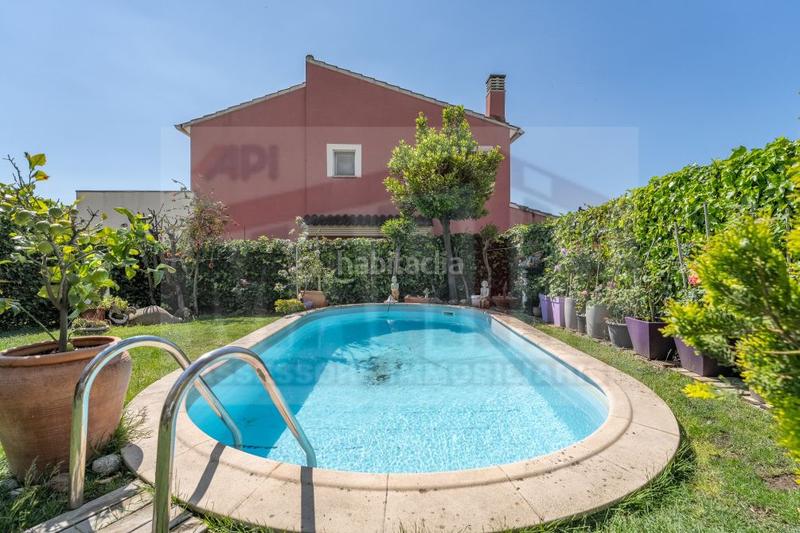 Foto f3cc0380-fbee-4cba-8c28-595638633116. Casa adossada amb calefacció a Els Ametllers Cambrils