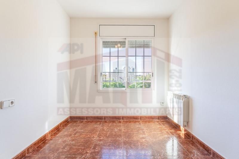 Foto 03395551-ffda-439d-9420-0a8387474916. Casa a schiera con riscaldamento parcheggio in Centre Reus