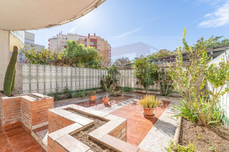 Foto adeb28b0-289d-4522-ab7f-431dbce164ec. Casa a schiera con riscaldamento parcheggio in Centre Reus