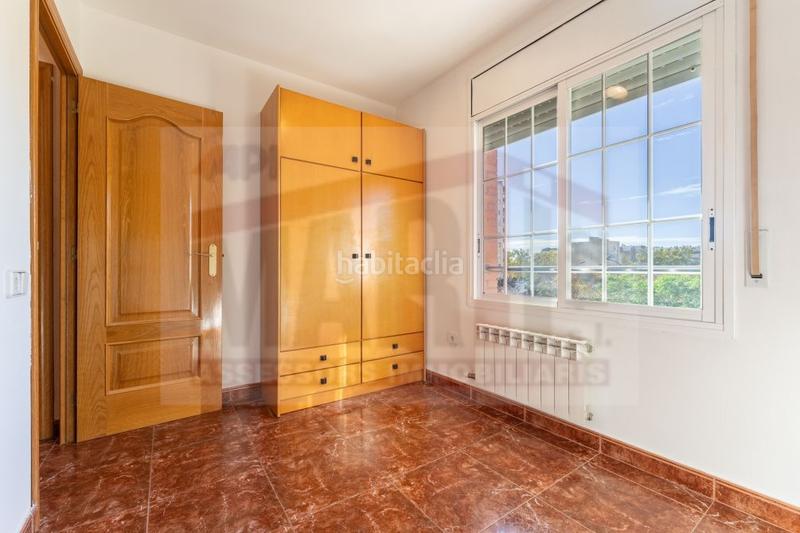 Foto bc52d729-8707-48b6-82f7-f56f2f0577a6. Casa a schiera con riscaldamento parcheggio in Centre Reus