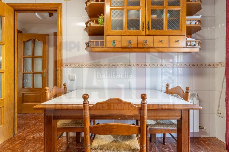 Foto dabd7a3f-1cef-47e8-88a8-582748c94cf8. Casa a schiera con riscaldamento parcheggio in Centre Reus