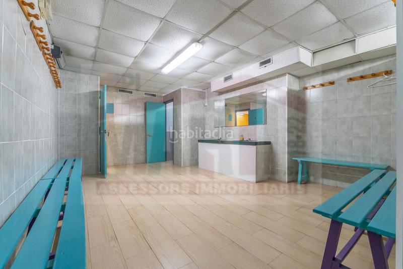 Foto 523a4bcb-c3f1-4218-a43b-704da6d37ec0. Local commercial dans Centre Reus