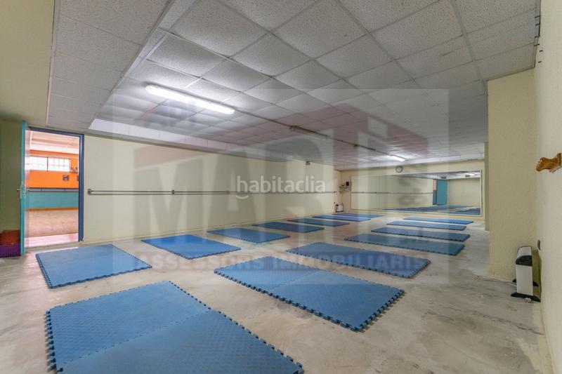 Foto 65afda2d-02ed-4fee-ab7a-d4096aca53ae. Local commercial dans Centre Reus