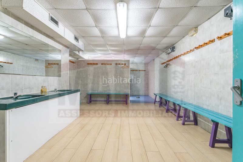 Foto 7d2e587d-3a94-407f-80ca-e29cc04f25bb. Local commercial dans Centre Reus