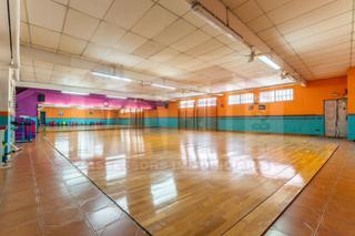 Locale commerciale  Salou. Local comercial a la calle en venta en avda. salou, 5 despachos.