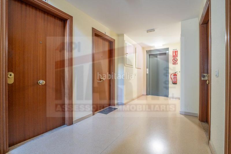 Foto 538b8092-c912-4759-be32-20e426b951e3. Pis amb calefacció aparcament a Mestral Reus