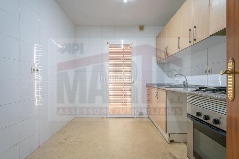 Foto 5bd94e2e-76ca-446d-b092-3c015f69f7c2. Pis amb calefacció aparcament a Mestral Reus