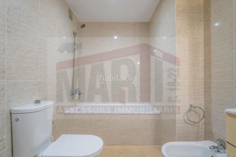 Foto ff4cfbe5-ce93-4272-9394-3ecfa8155dbf. Pis amb calefacció aparcament a Mestral Reus