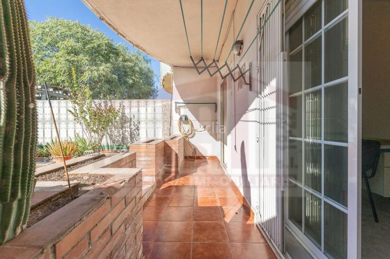 Foto 722740d1-1926-4942-96b3-78d2dba13d25. Casa adosada adosado en venta en avda. pere ceremoniós, 5 dormitorios. en Reus