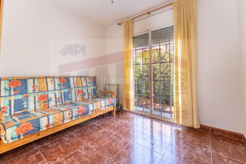 Foto a4fabffc-9e46-4a87-a90b-2e4ff8465fb1. Casa adosada adosado en venta en avda. pere ceremoniós, 5 dormitorios. en Reus