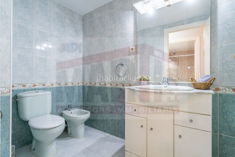 Foto 4a7e8653-a5f9-408c-93f6-8927c3356e44. Pis amb calefacció aparcament a Mestral Reus