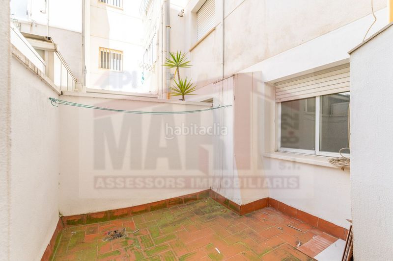 Foto 656e3c62-e783-4aa0-b0e8-bd3803c826b1. Pis amb calefacció aparcament a Mestral Reus