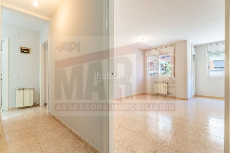 Foto dfda8369-3850-4e0a-a85f-248b5de9e7f0. Pis amb calefacció aparcament a Mestral Reus