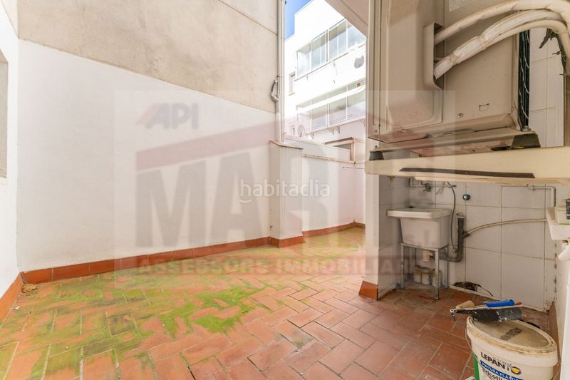 Foto f00da088-4853-466b-a5dd-b8fd7d0d1abe. Pis amb calefacció aparcament a Mestral Reus