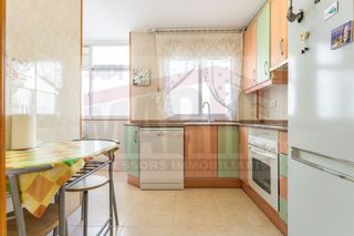 Pis  Salou. Piso en venta en avda. salou, 3 dormitorios.