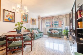 Appartement à Ponent. Piso en venta en avda. paisos catalans, 4 dormitorios.