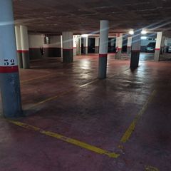 Parking coche en Centre. Aparcamiento en venta en avda. jaime i.