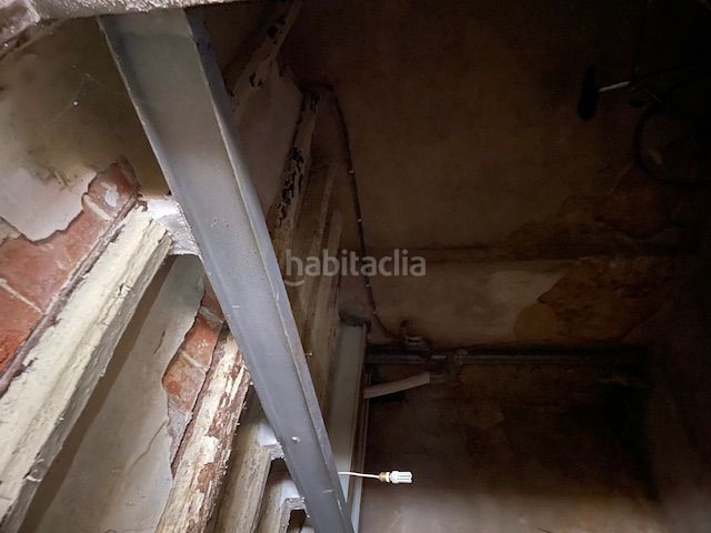 Foto b993d548-cc29-4732-a26d-25ed1e23a65a. Local comercial a Centre Reus