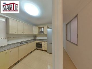 Appartamento in Centre. Piso en venta en riera miró, 3 dormitorios.