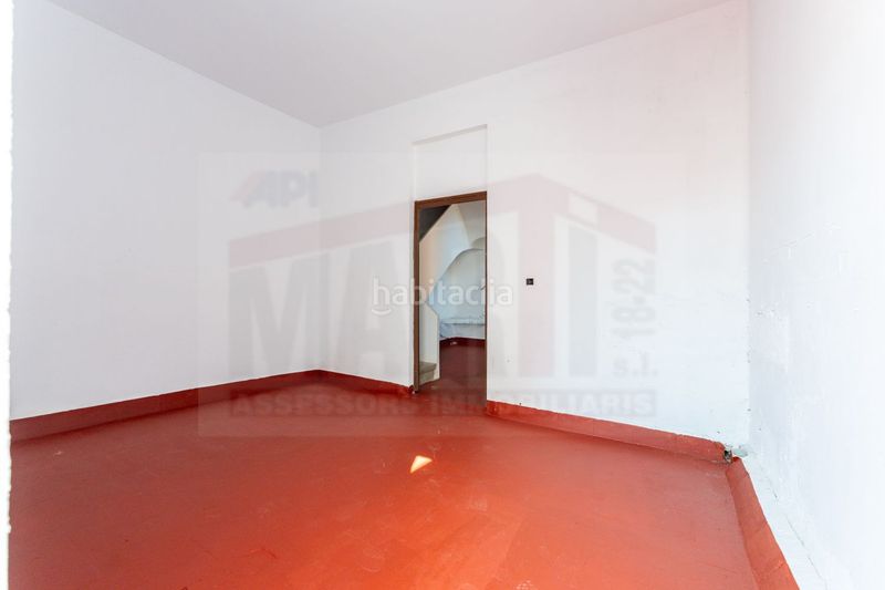 Foto 03fb8147-0457-4758-acdd-5cdeb386c9b1. Casa amb calefacció aparcament a Llevant Reus