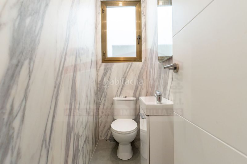 Foto 2cedd3ba-0382-4835-9332-8aaf48f7937f. Casa amb calefacció aparcament a Llevant Reus